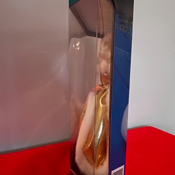 Holiday Barbie Vintage Bundle - NIB - Picture 8 of 14